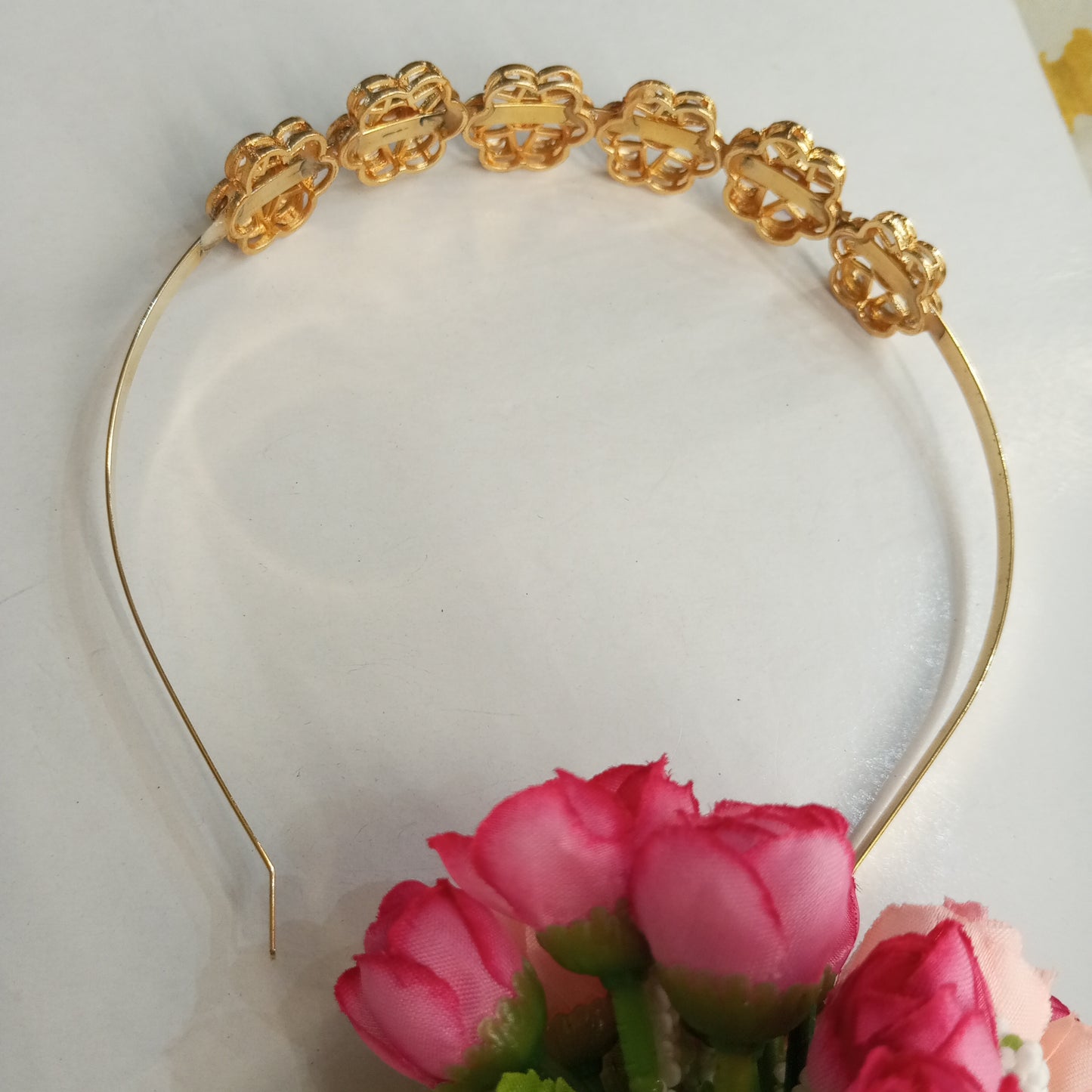 Mathapatti Headband- White
