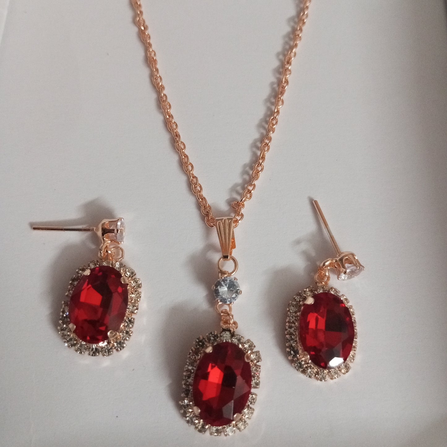 Chain with Pendant and Earrings