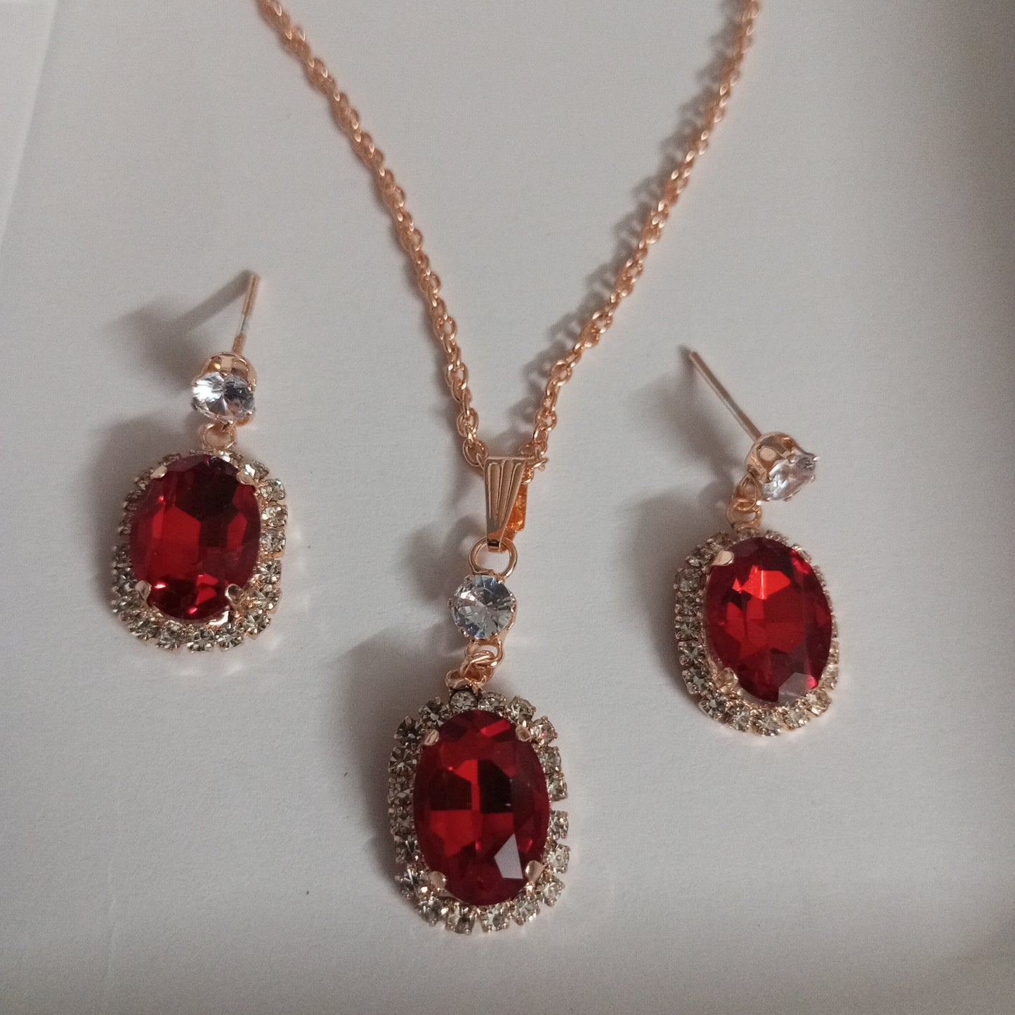 Chain with Pendant and Earrings