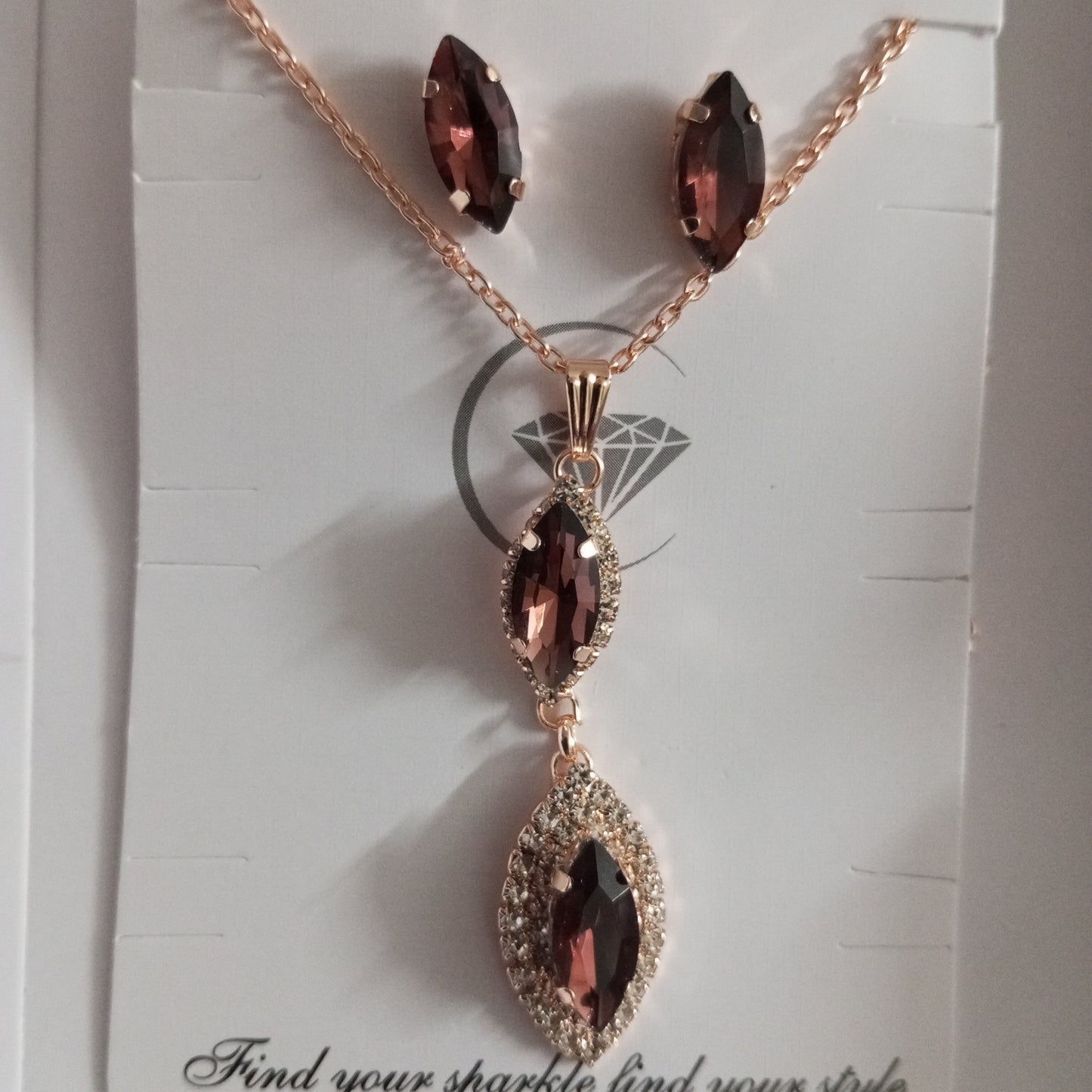 Chain with Pendant (double) and Earrings