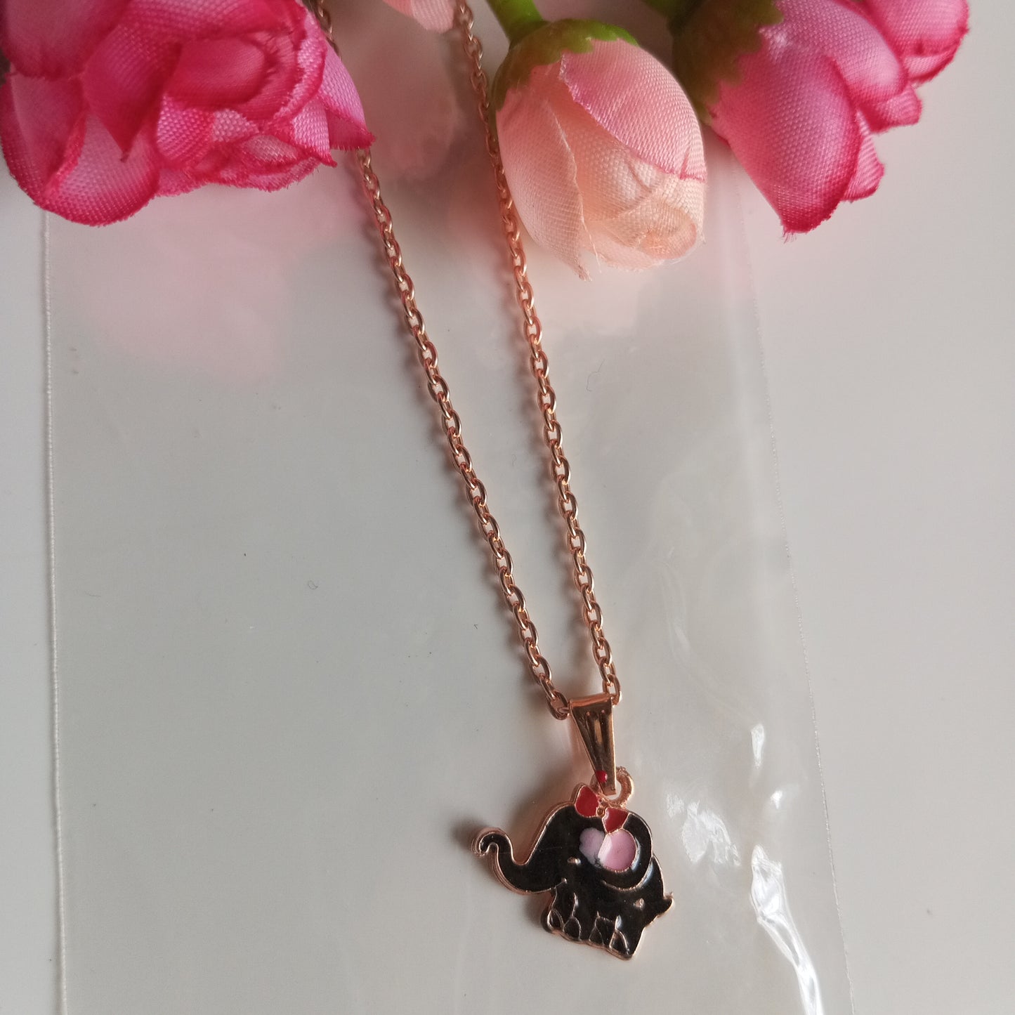 3 Chains with Pendant
