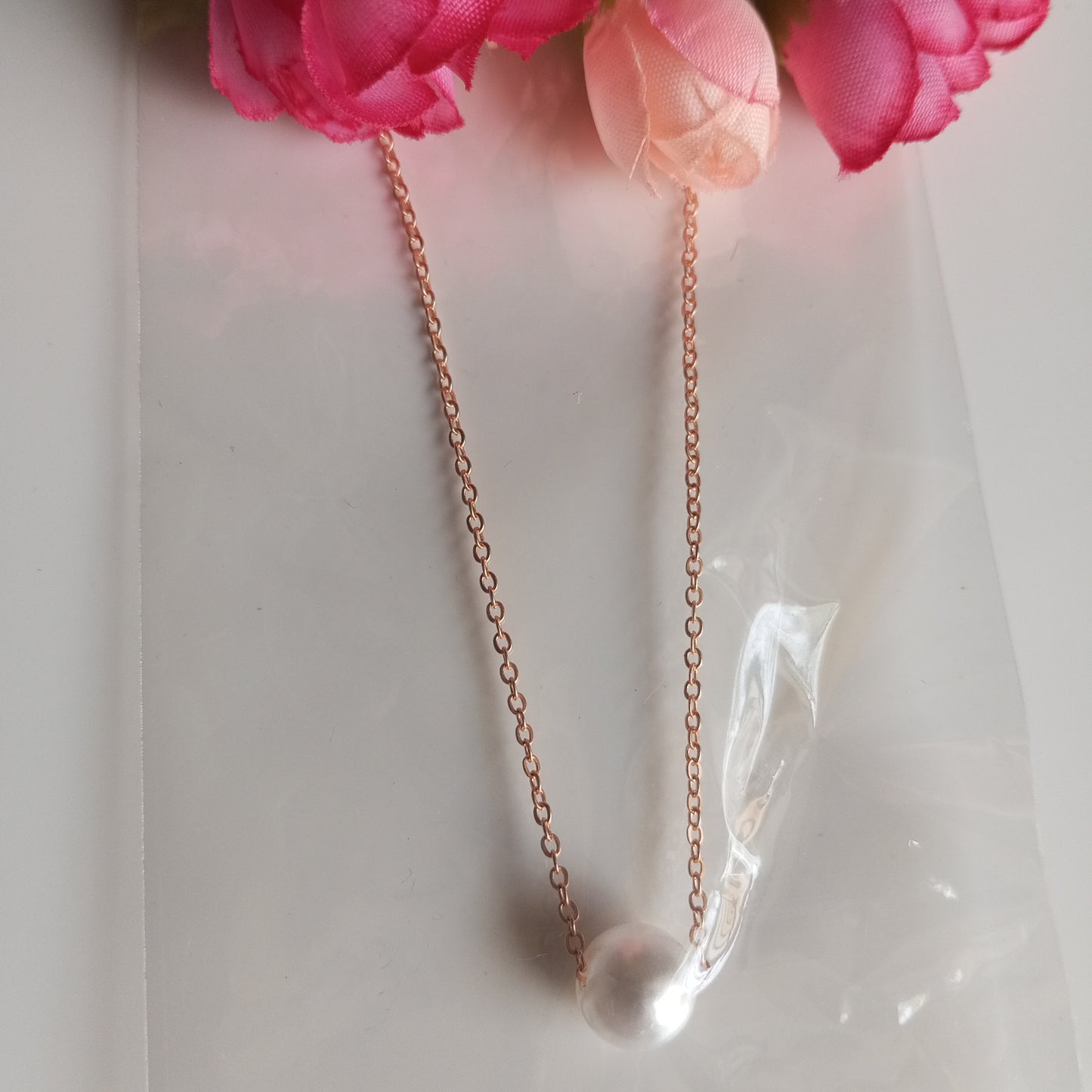 Chain with Pendant- Pearl