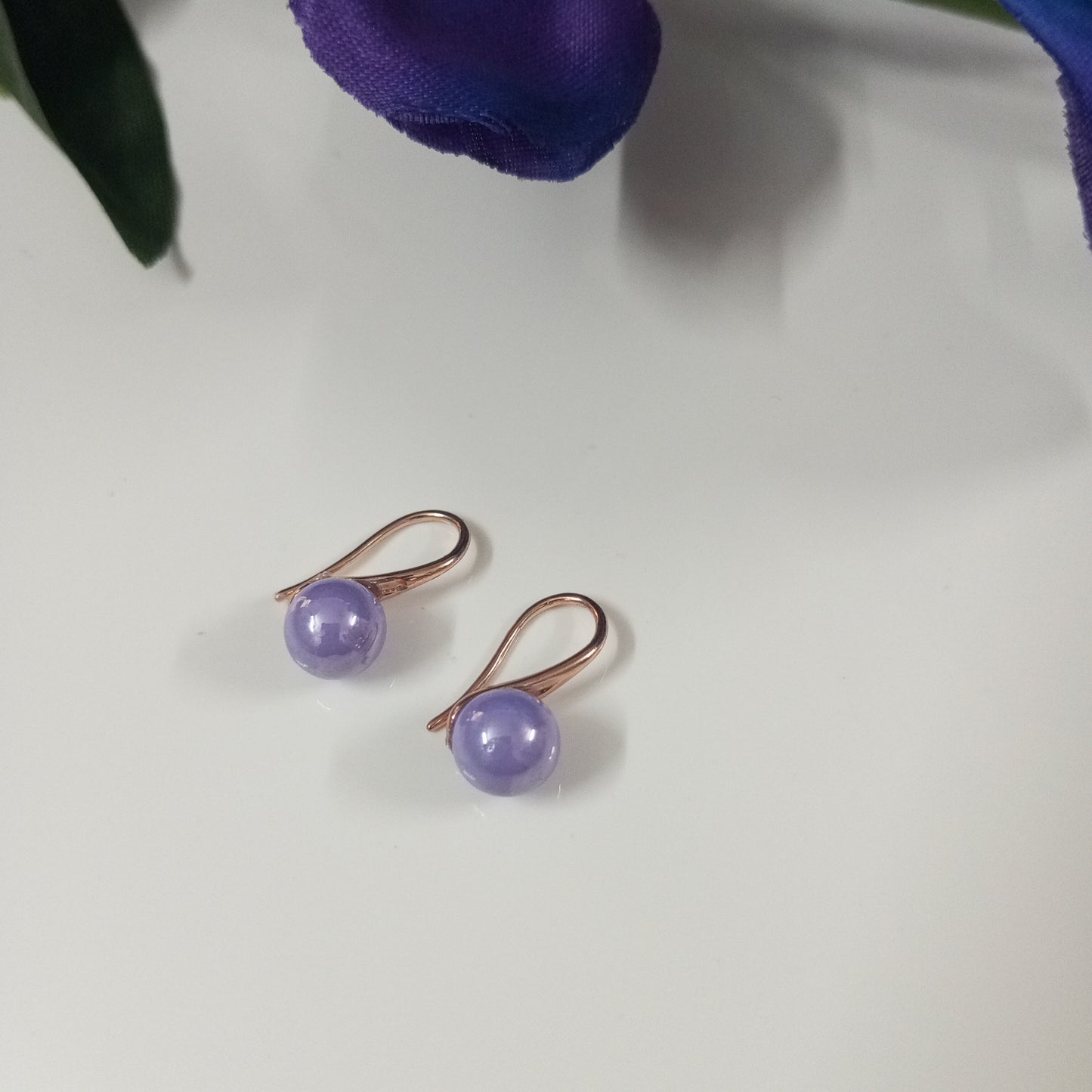 Small Pearl drop Earrings