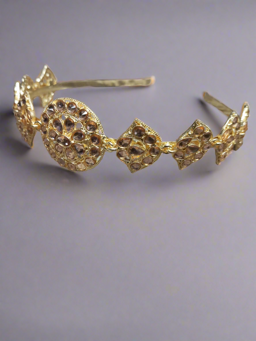 Arya Mathapatti Headband