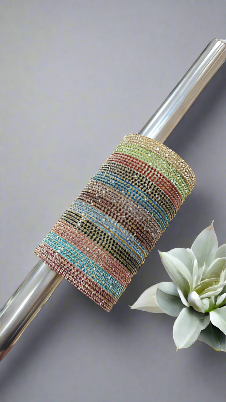 Vanashi Metal Bangles Set