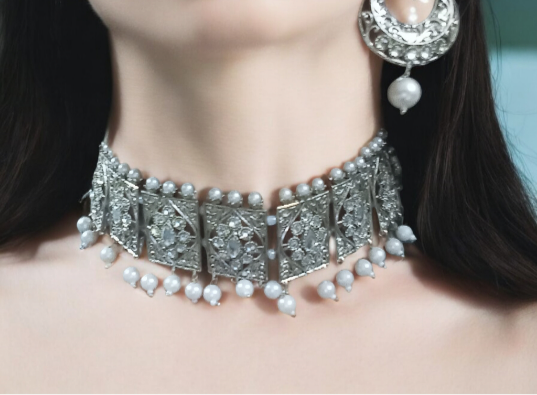 Choker Necklace Set