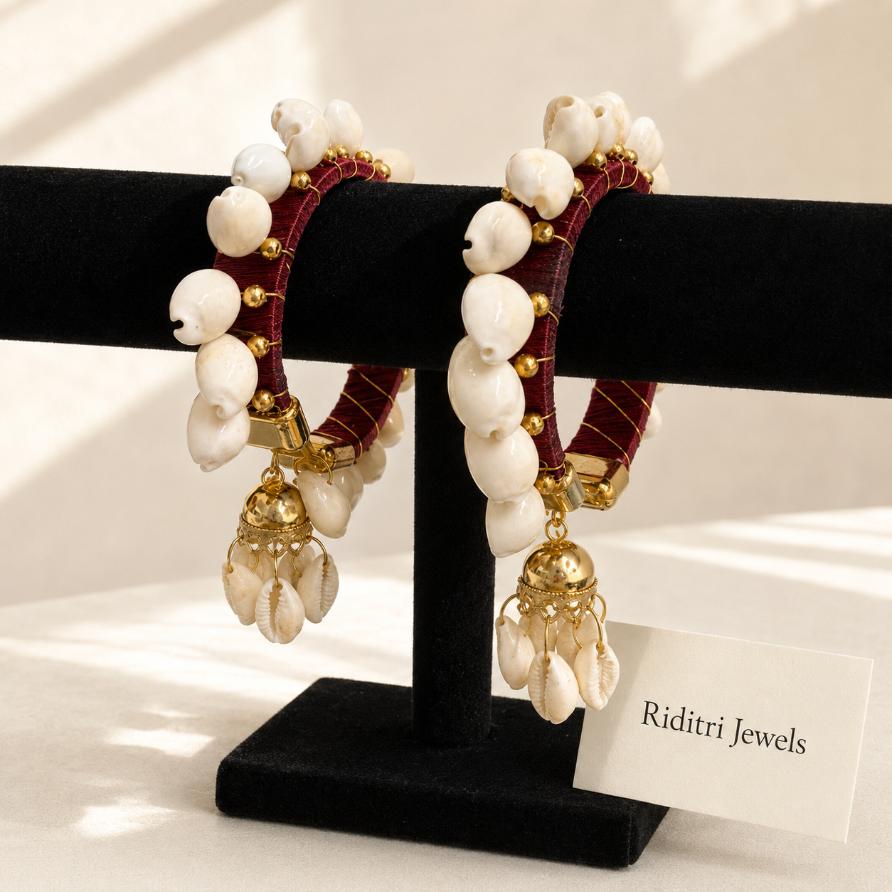 Shell Free Size Bracelet- Maroon