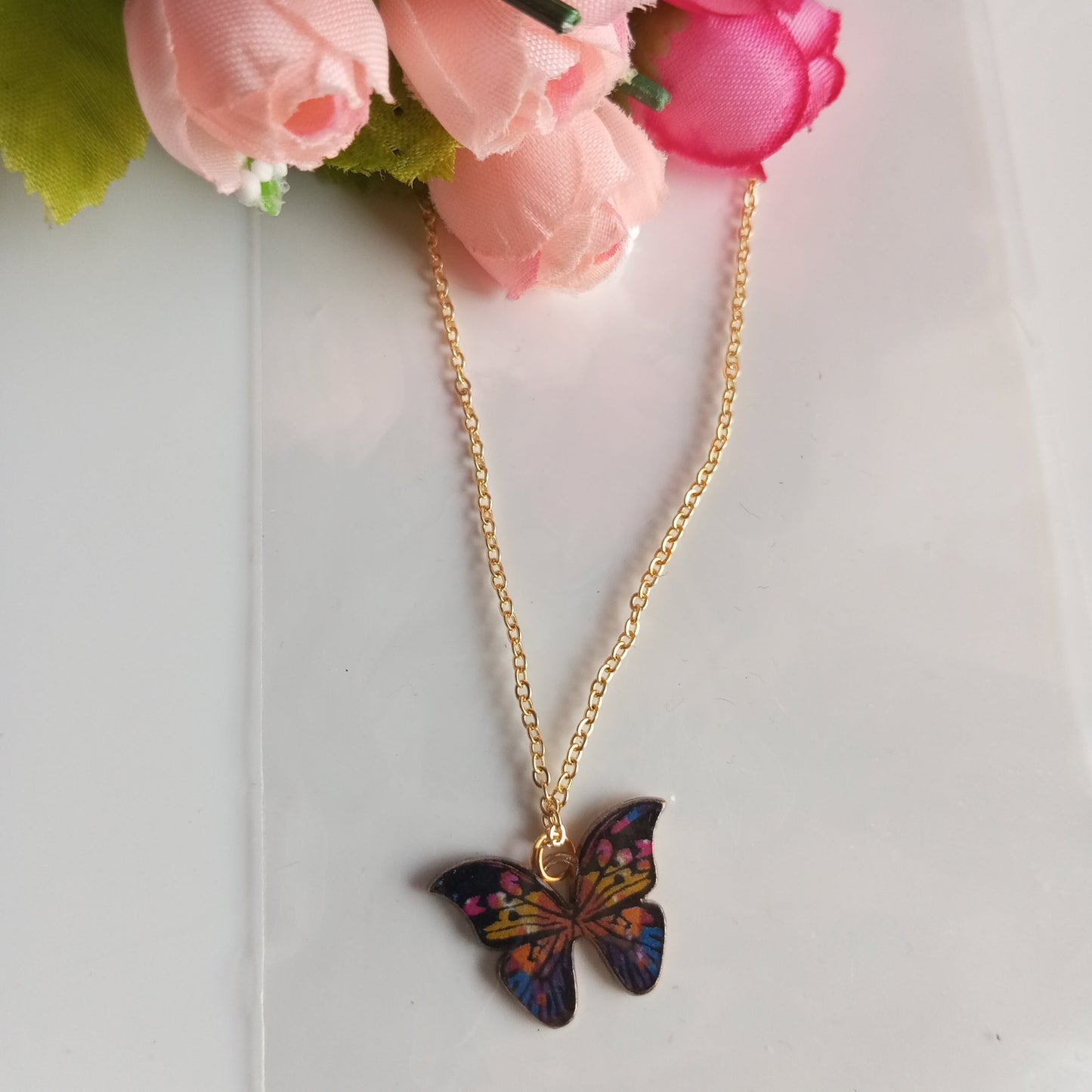 4 Chains with Pendants