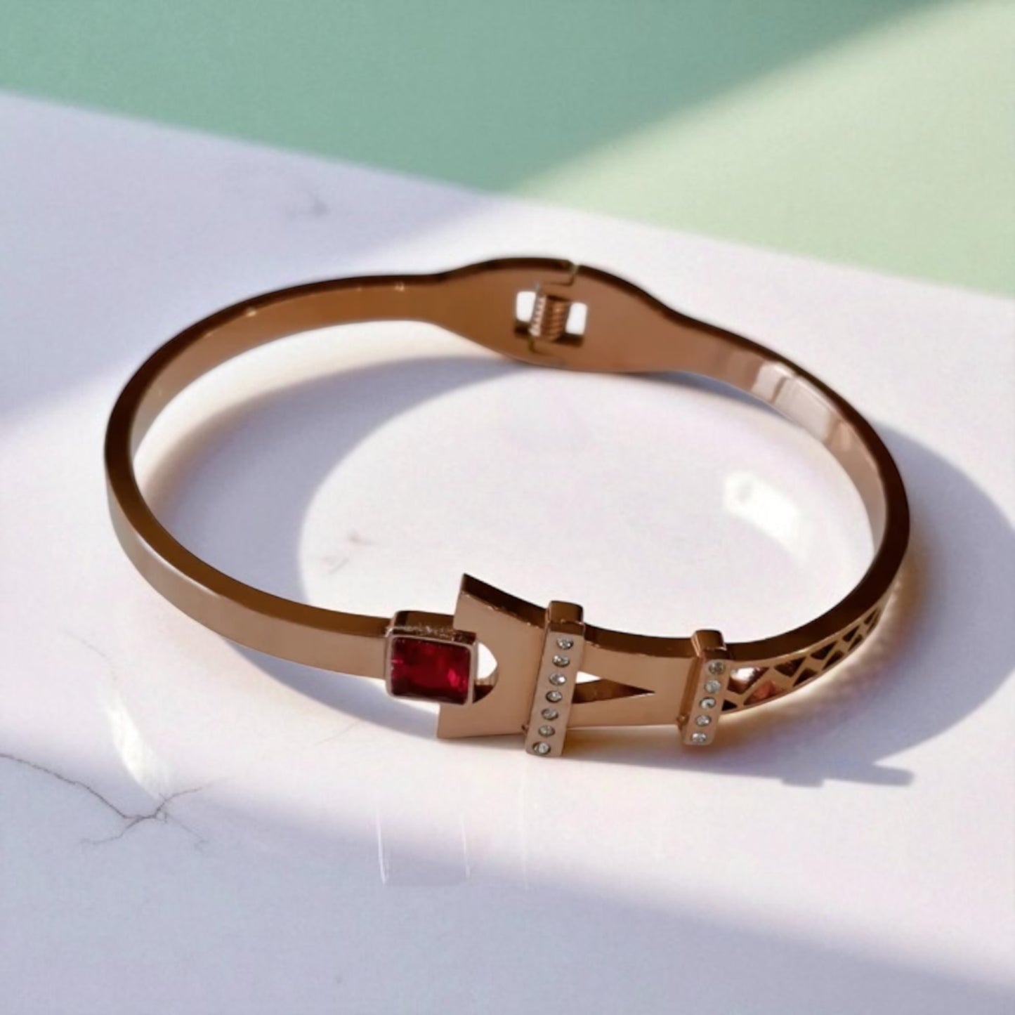 Anti Tarnish Eiffel Tower Bracelet