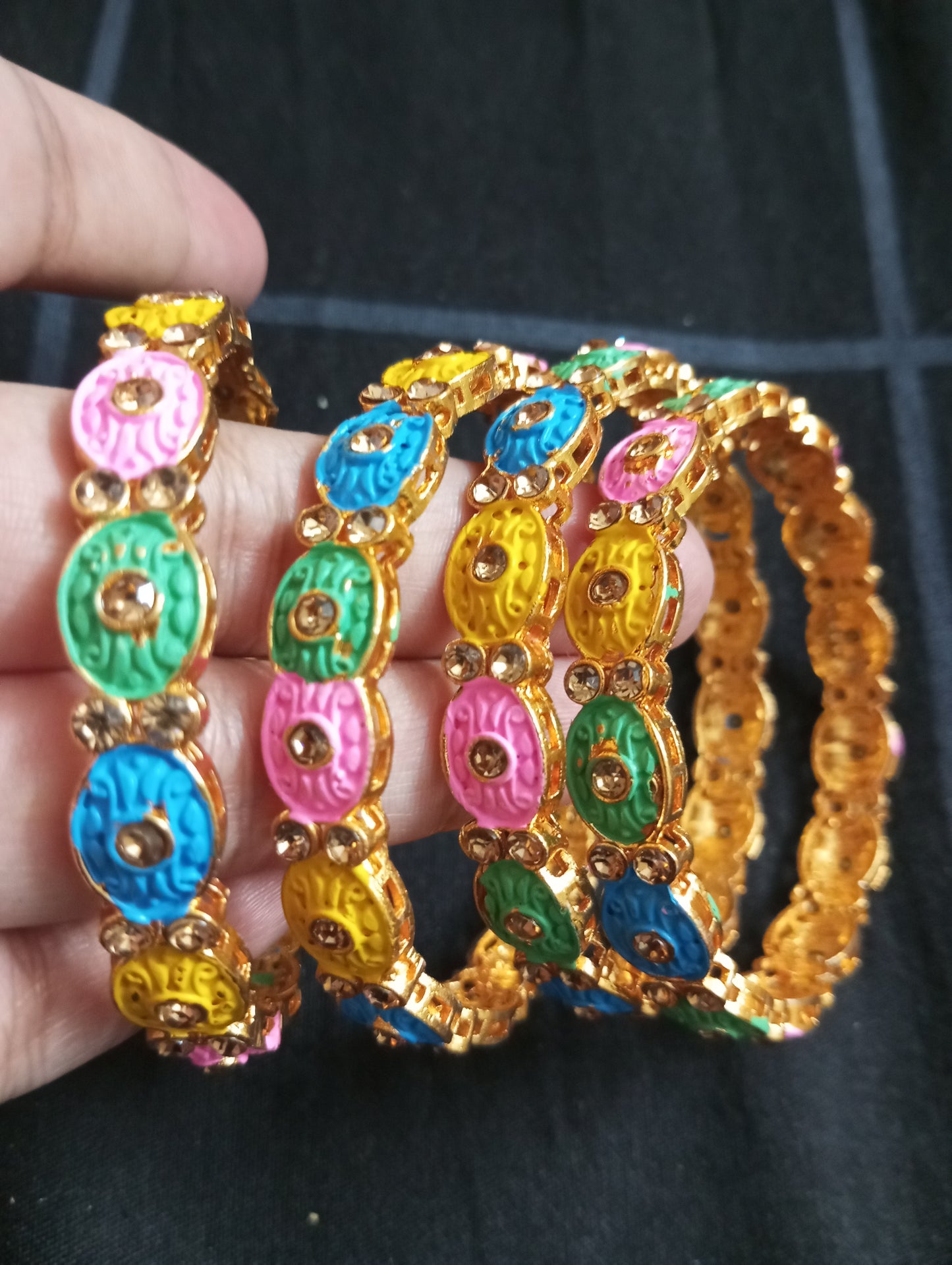 Bangles- Set of 4