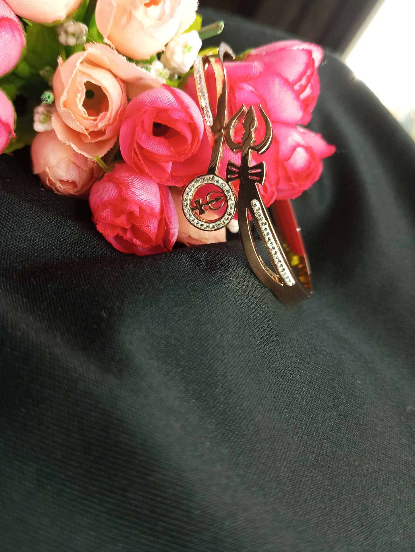 Anti Tarnish Trident Bracelet