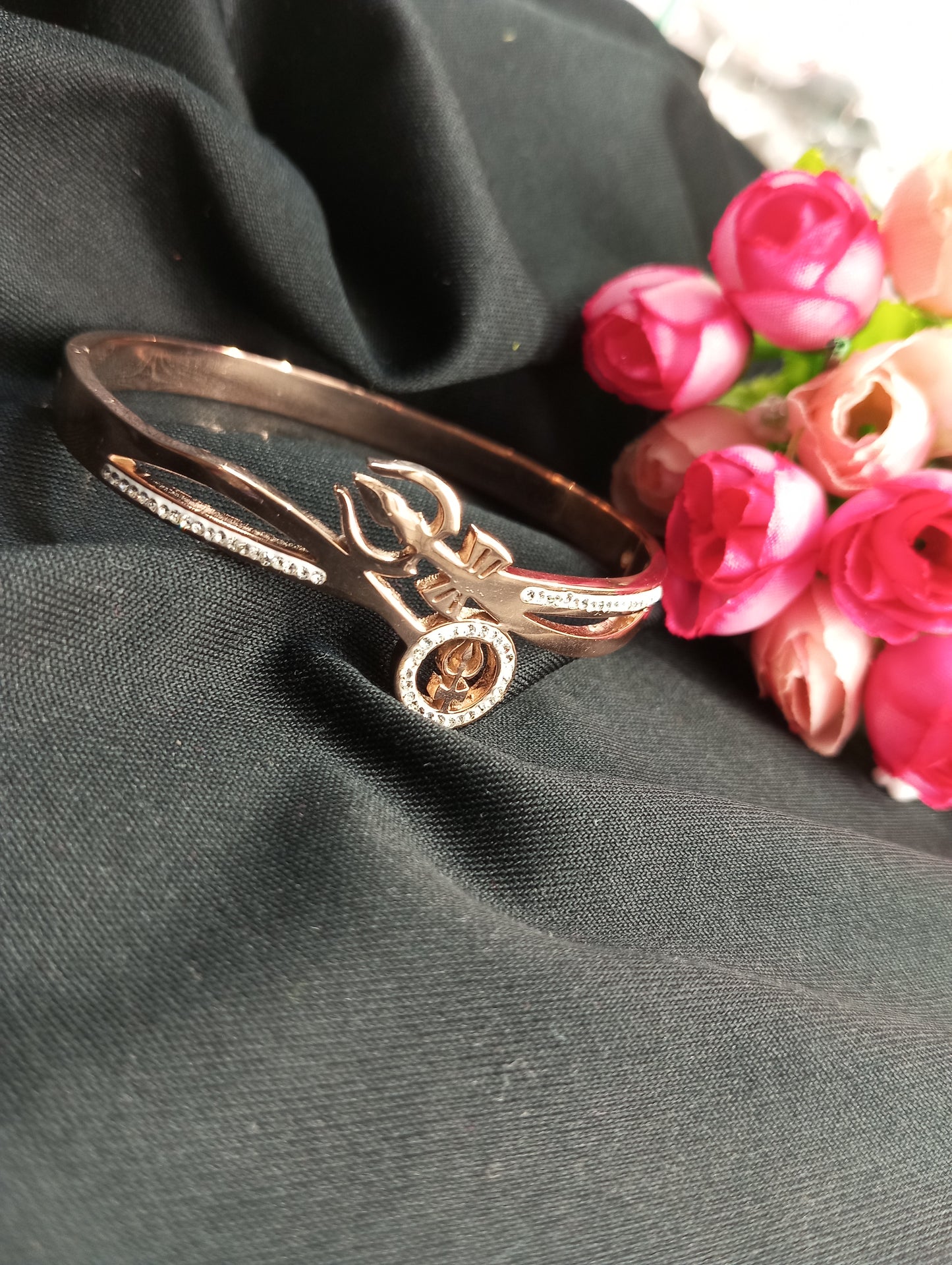 Anti Tarnish Trident Bracelet
