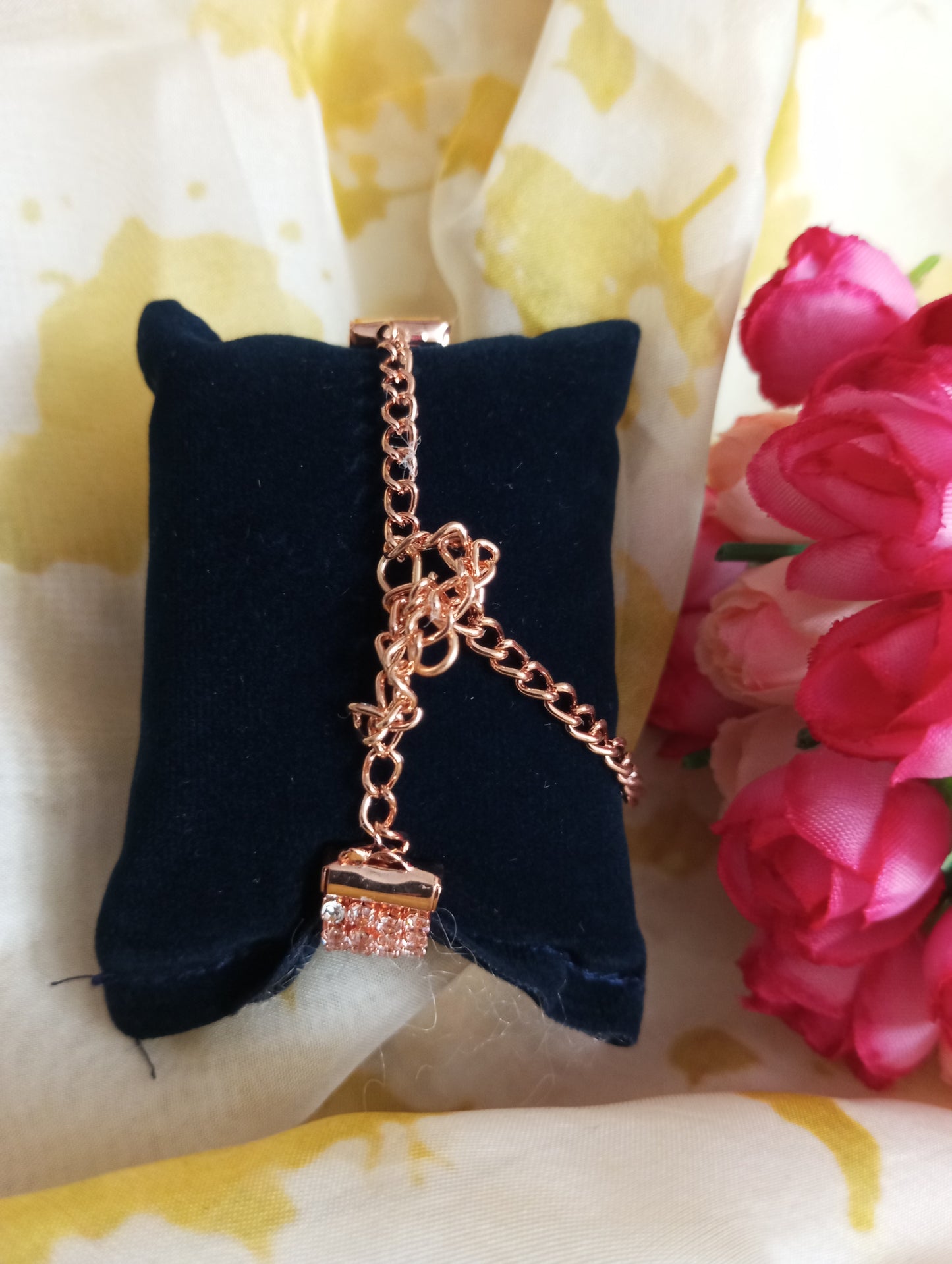 Quartz Stone Studded Rose Gold Watch