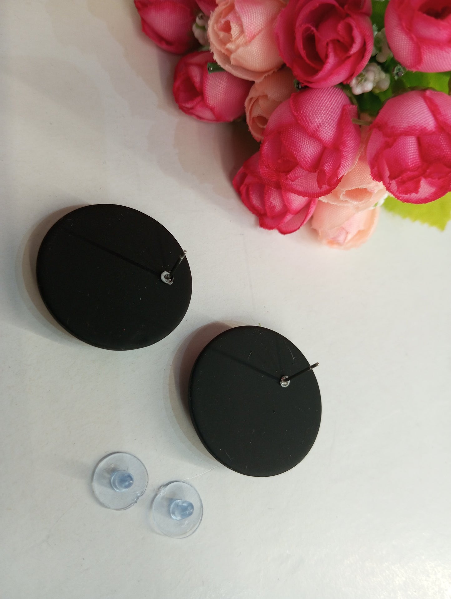 Round Shaped Matte Finish Studs Earrings- Black