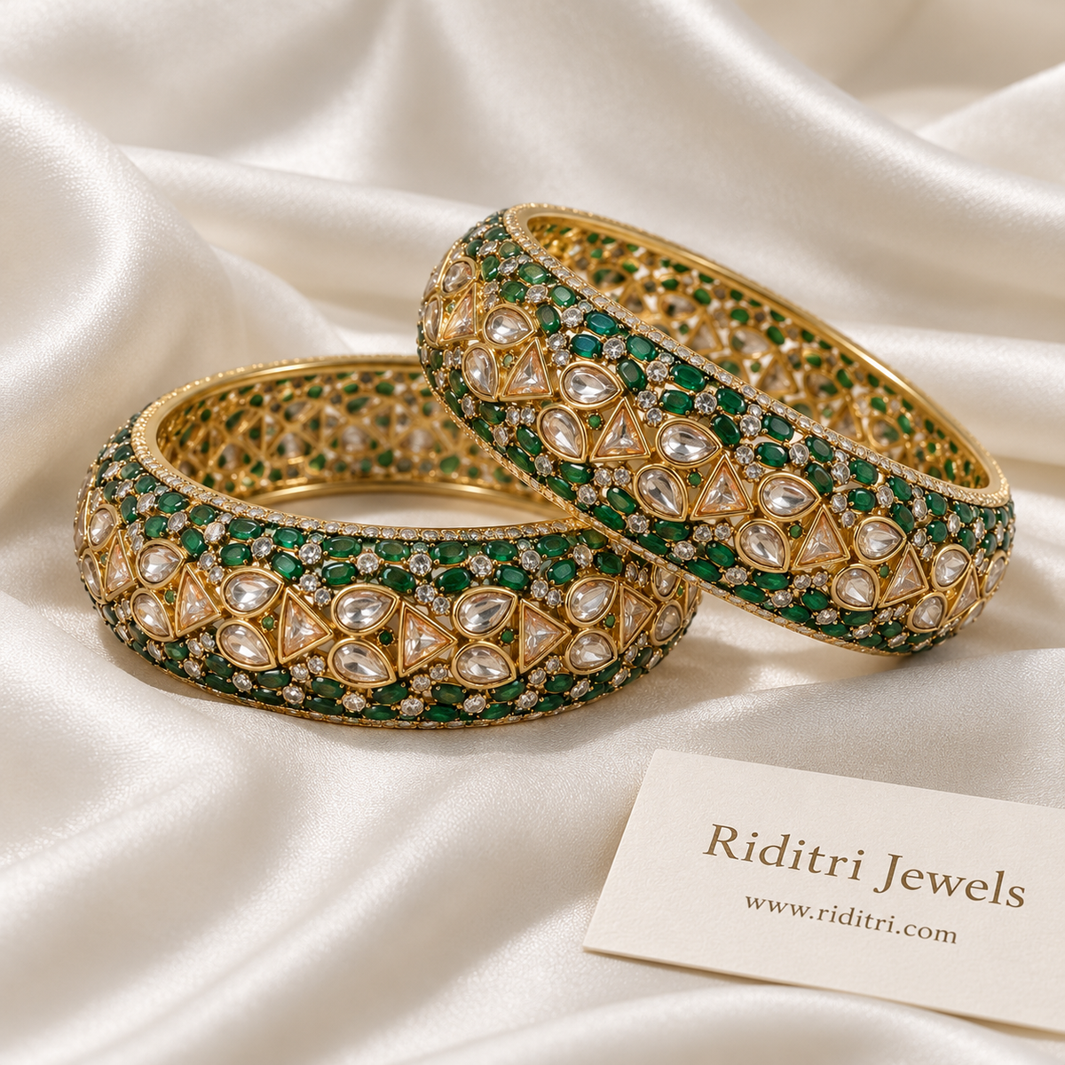 Panna Kundan Bangles – Emerald Green (Set of 2)