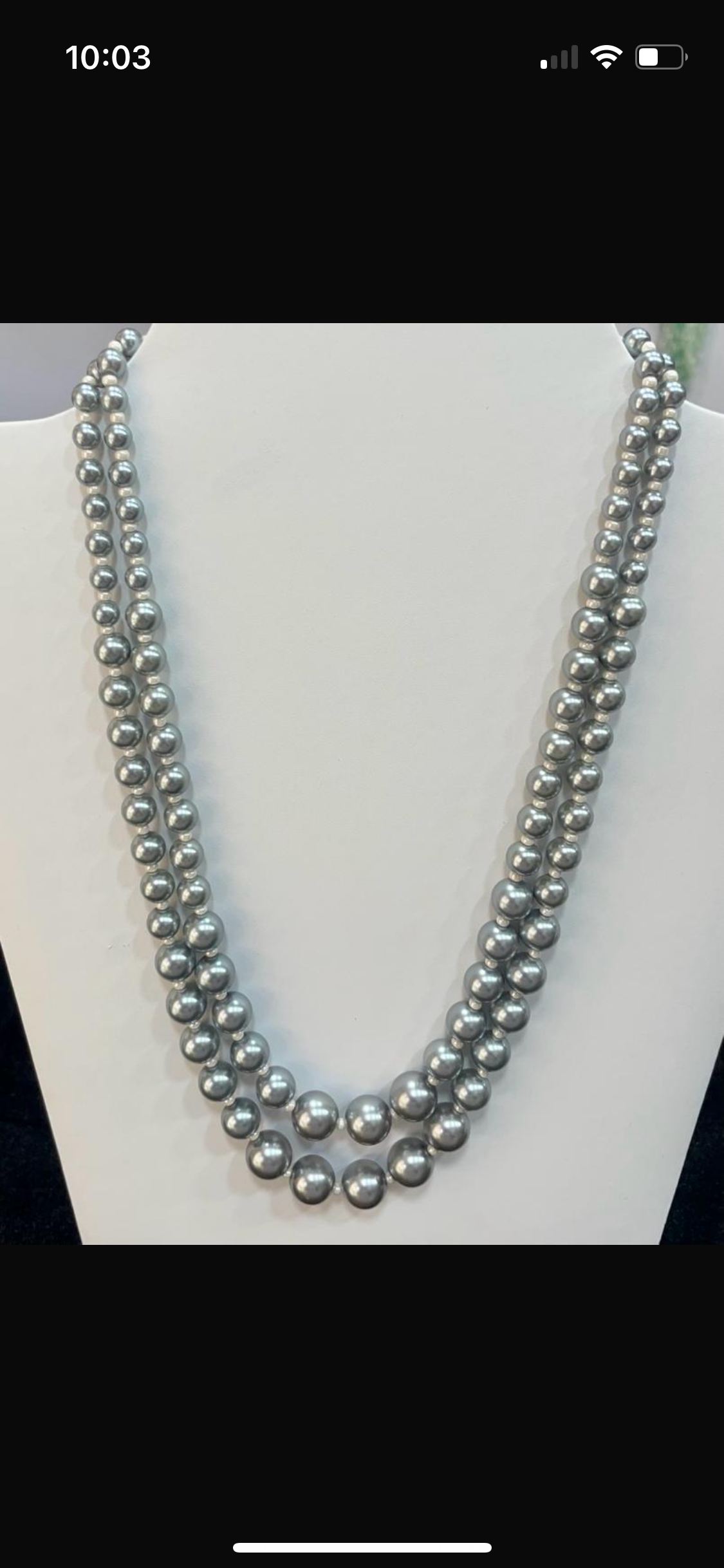 Grey Aanvi Shell Pearl Necklace