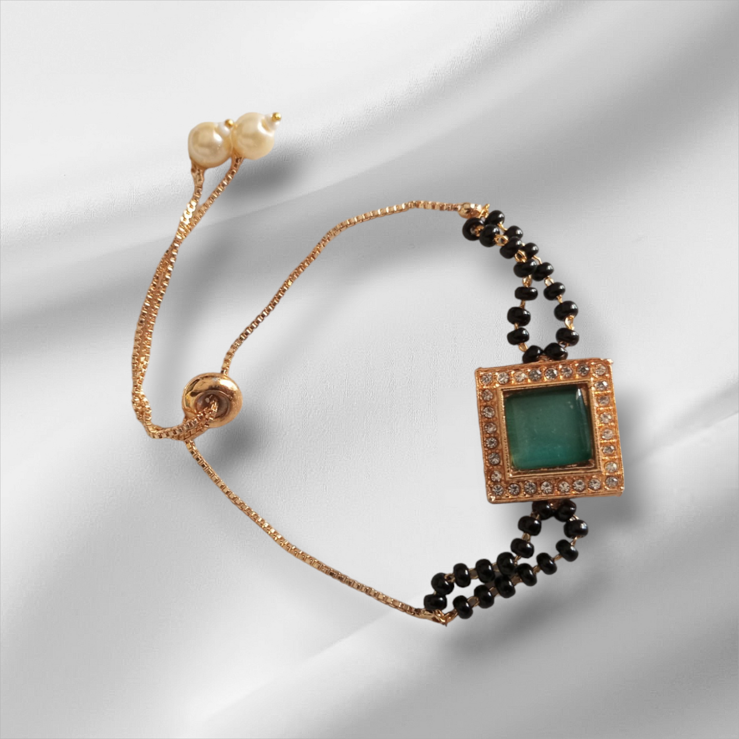 Laxmi Hand Mangalsutra v5