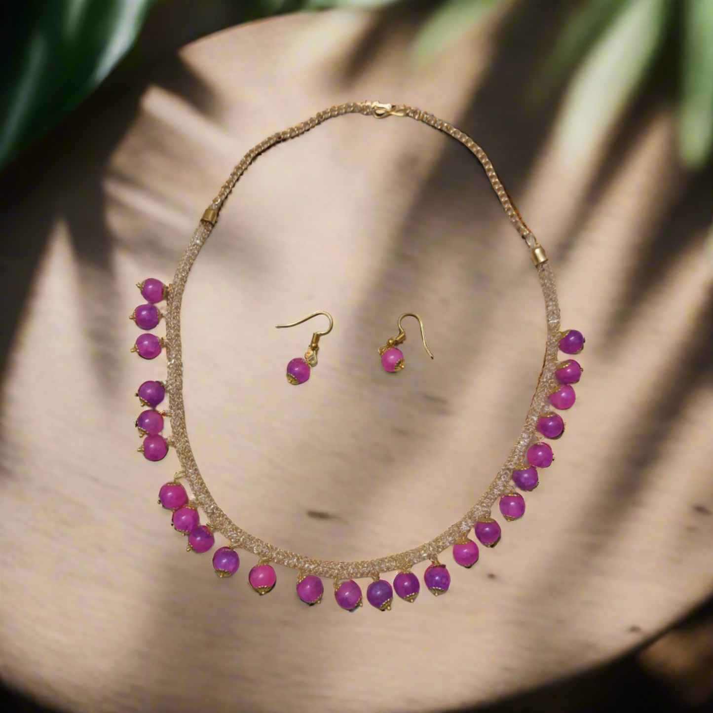 Fashion Necklace with Earrings v10