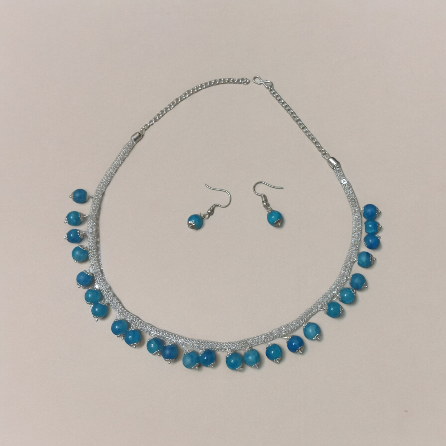 Fashion Necklace with Earrings v46