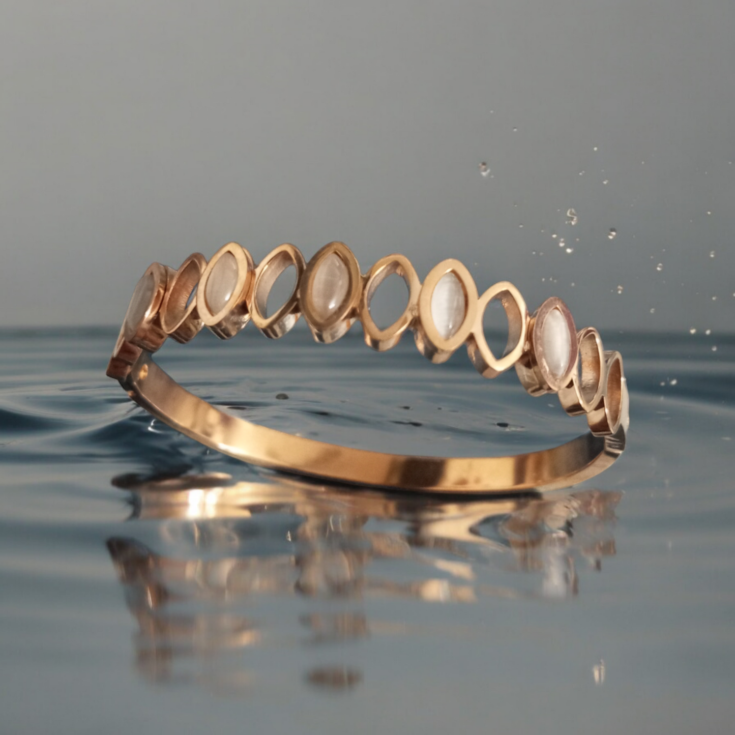 Anti Tarnish Vivid White Bracelet