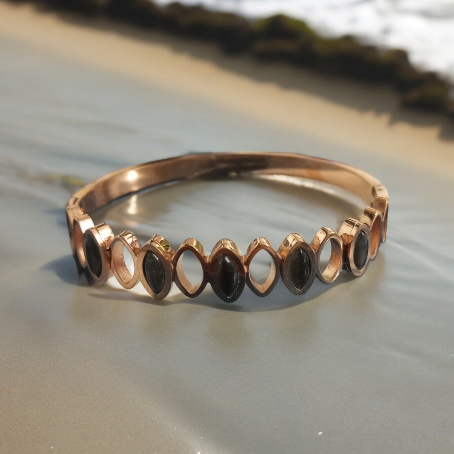 Anti Tarnish Vivid Black Bracelet