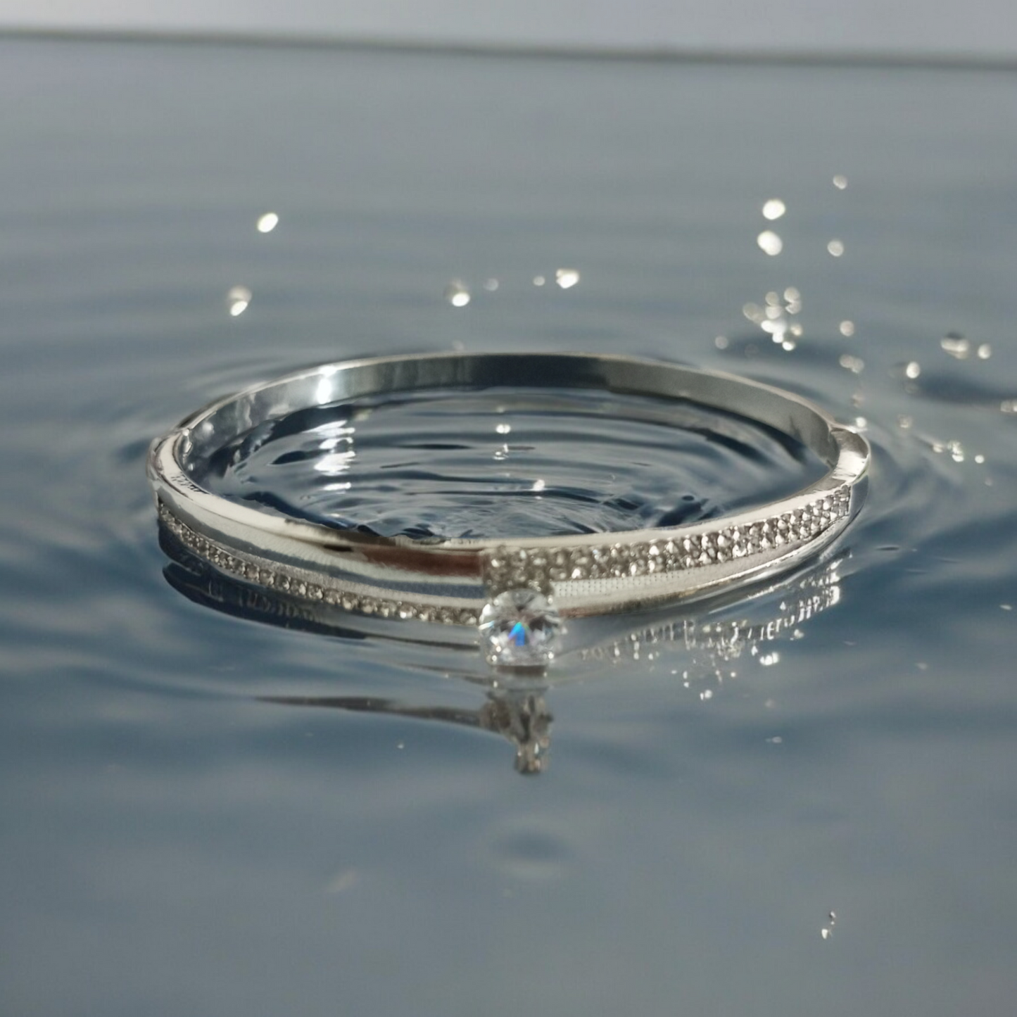 Anti Tarnish Vivid Silver Bracelet