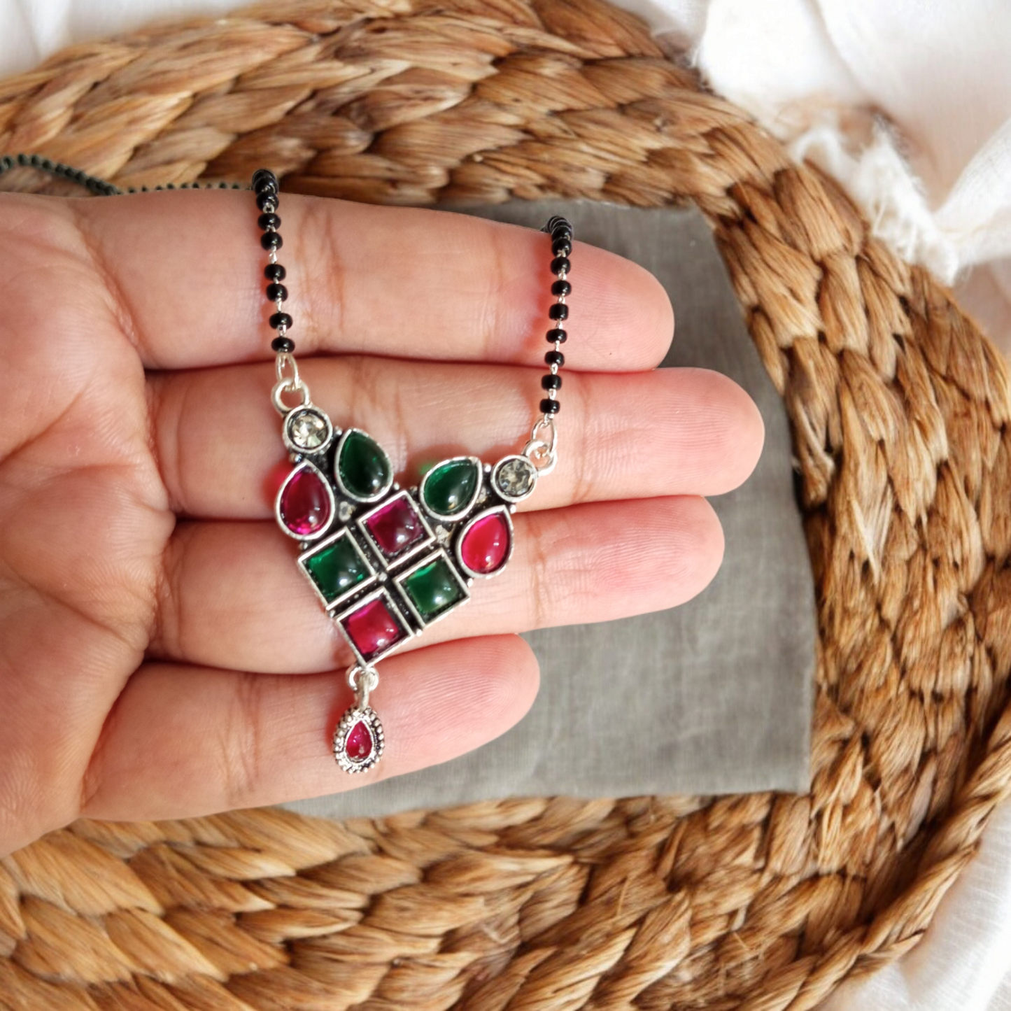 Chick Mangalsutra v1