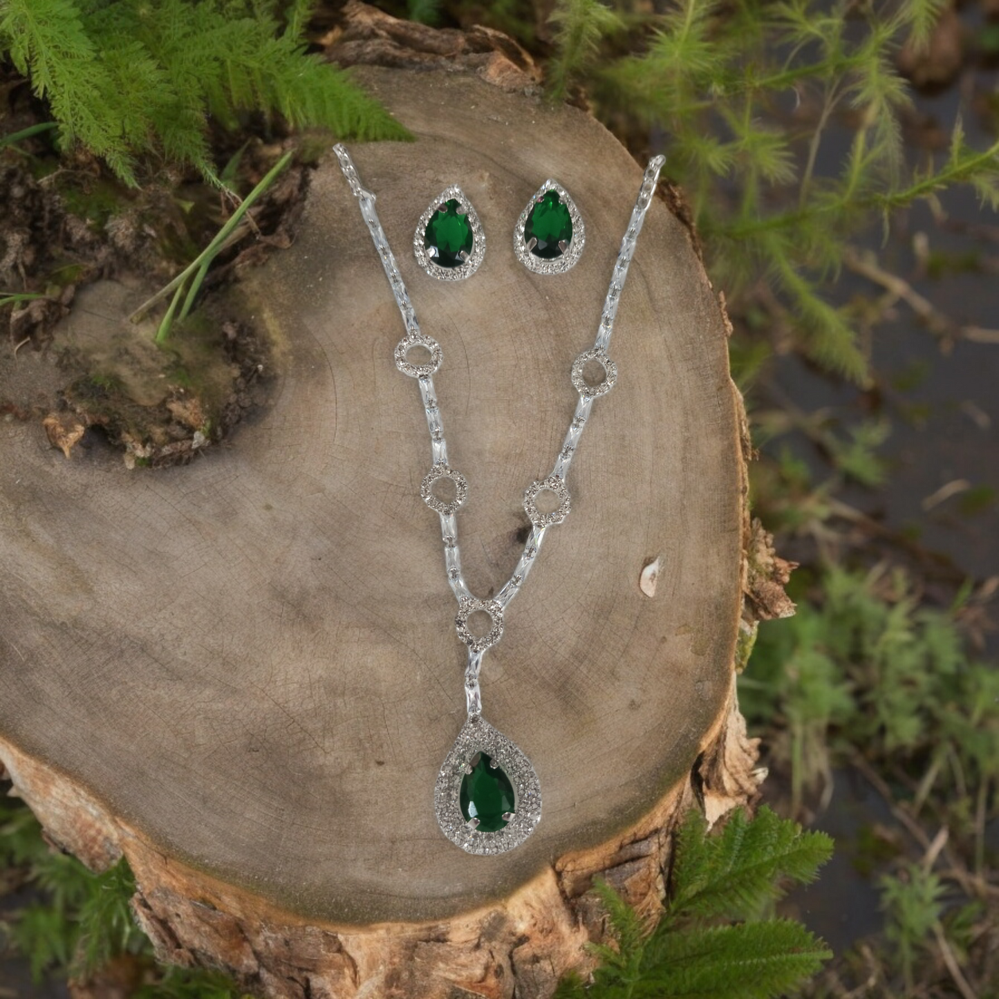 Emerald Green Necklace Set