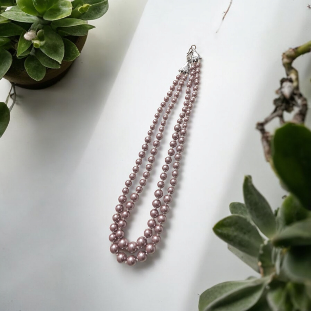 Aanvi Shell Pearl Necklace