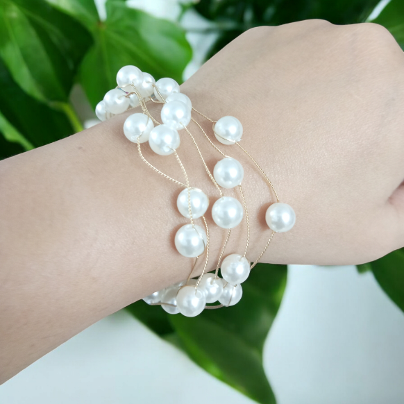 Multilayer Pearls Adjustable Bracelet
