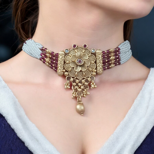 Vahini Choker Necklace Set
