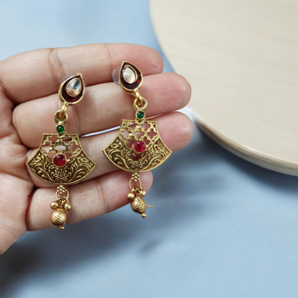 Rahita Choker Necklace Set