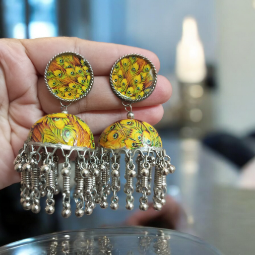 Radhvi Lightweight Jhumka Earrings