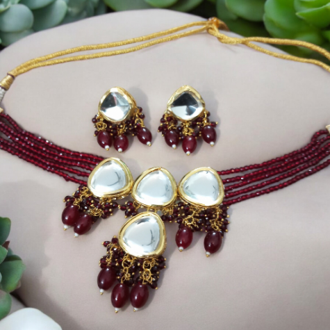 Jahnvi Necklace Set