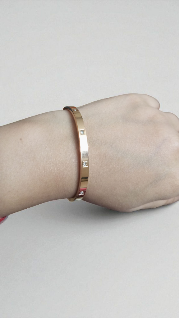 Anti Tarnish Crystal Bracelet
