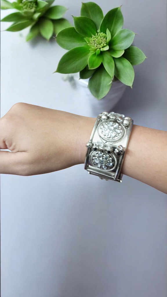 Sinera Oxidized Adjustable Bracelet