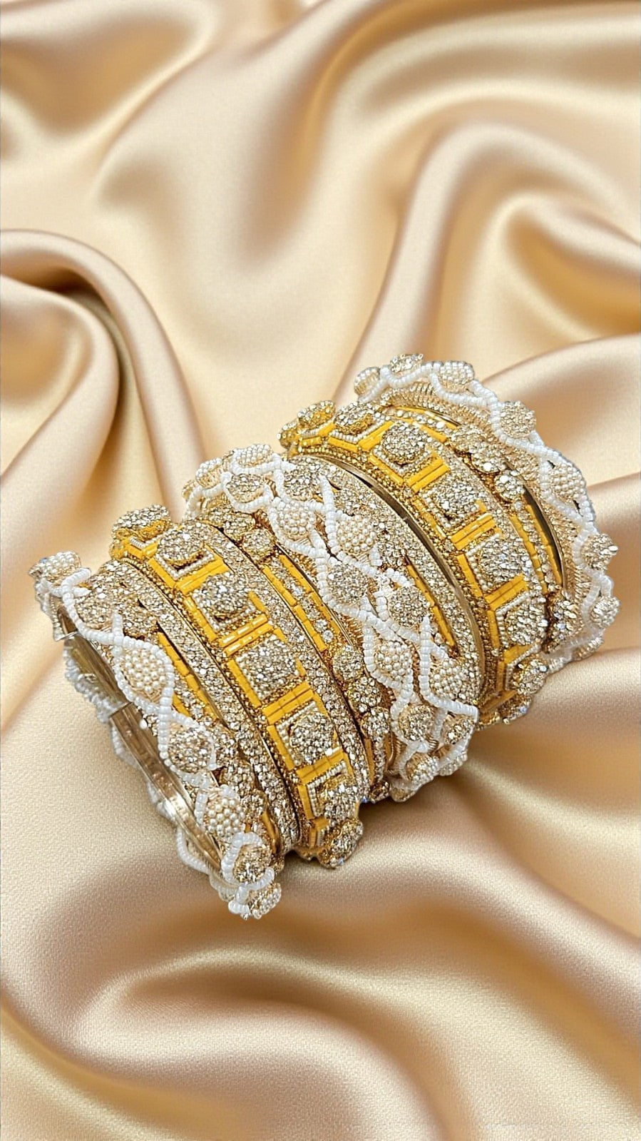 Stone Shadow Yellow Bangle Set