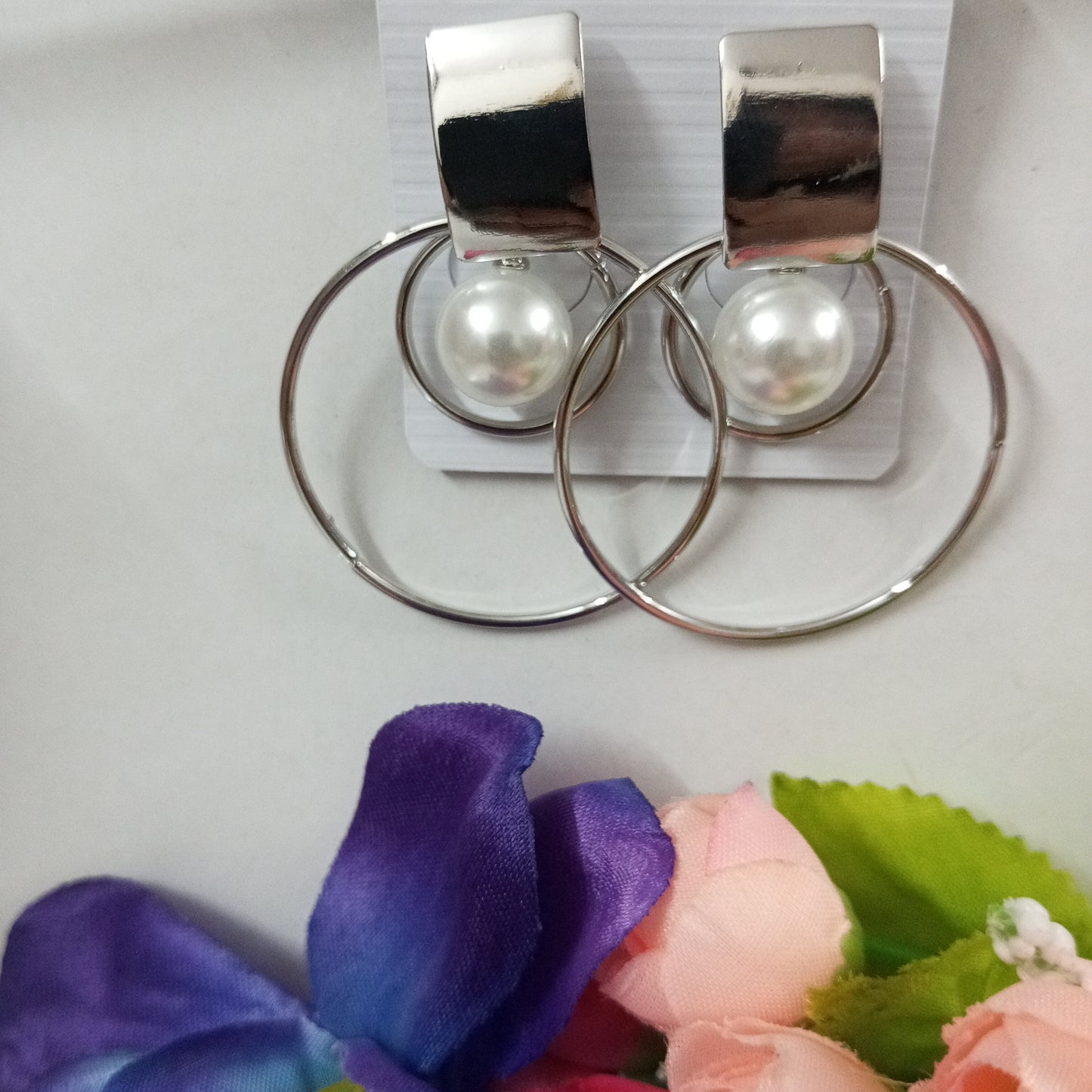 Silver Party Ready Pearl v5 Earrings
