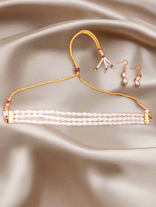 Three Layer Pearl Choker Necklace
