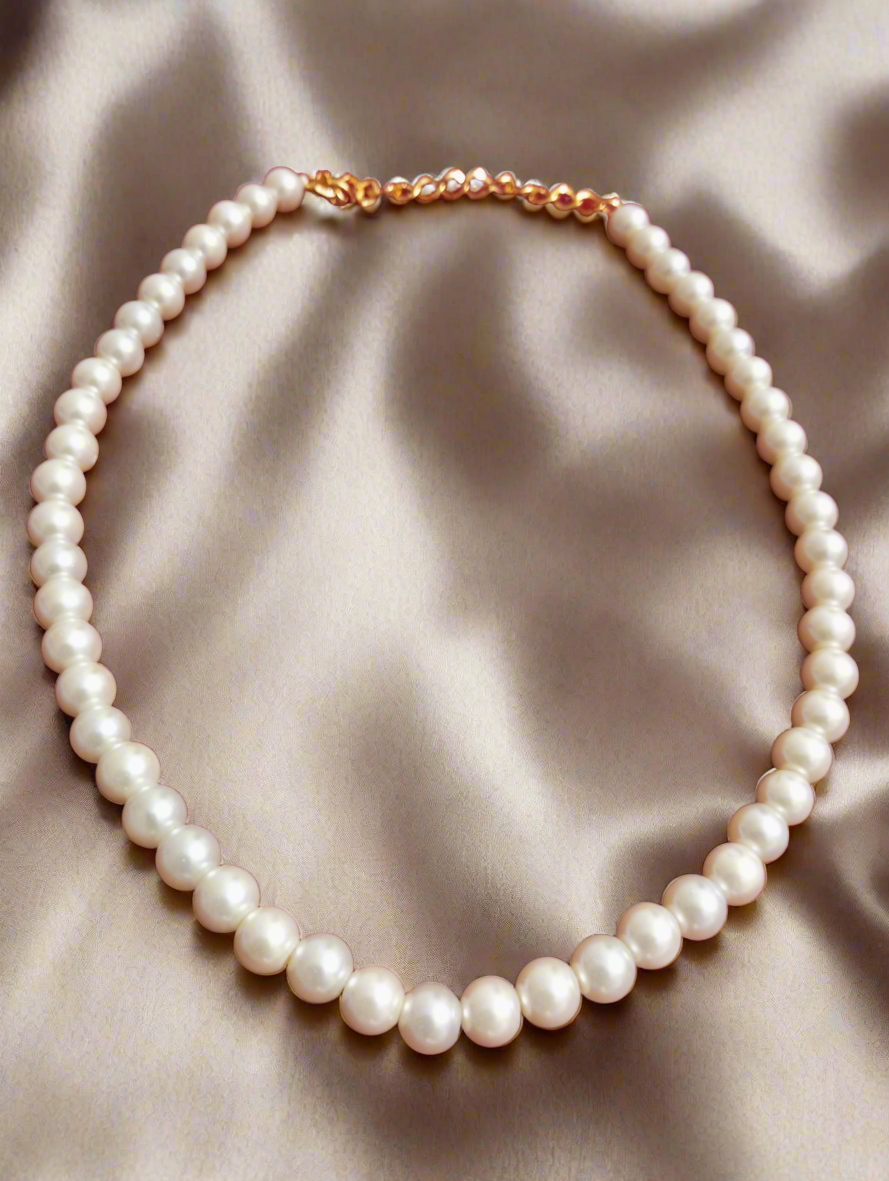 Round Pearl Necklace Single Line
