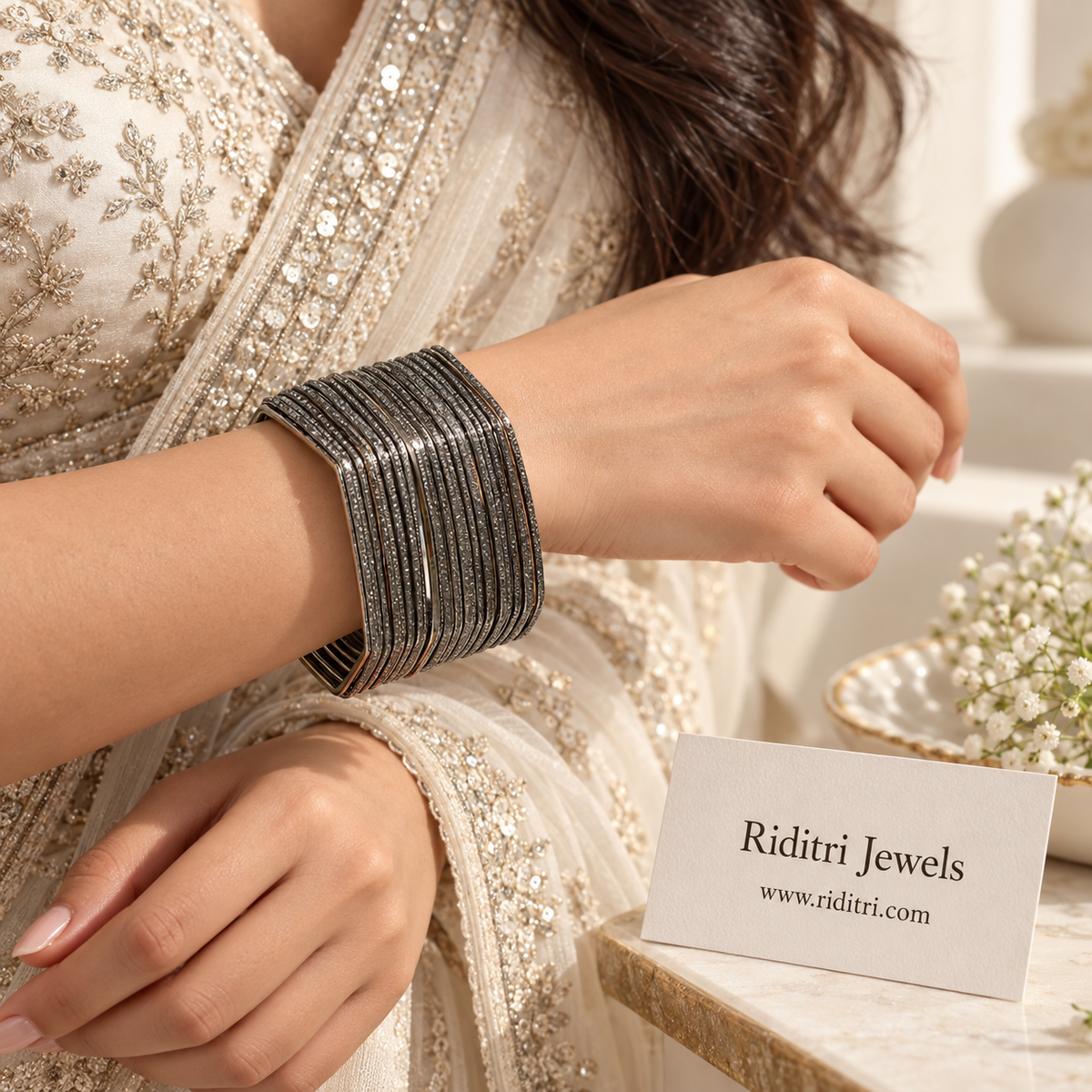 Hexagon Metal Bangles-Black