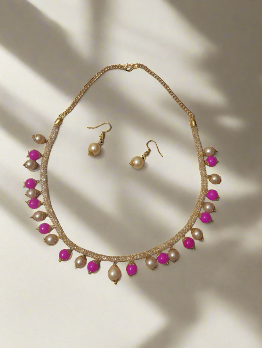 Fashion Necklace with Earrings v33