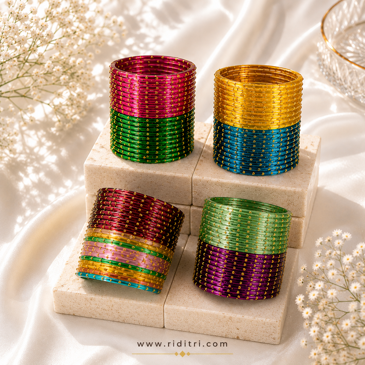 Viral Glass with Ghungroo Bangle Set-RDT8601