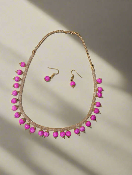 Fashion Necklace with Earrings v24