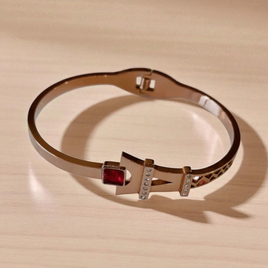 Anti Tarnish Eiffel Tower Bracelet