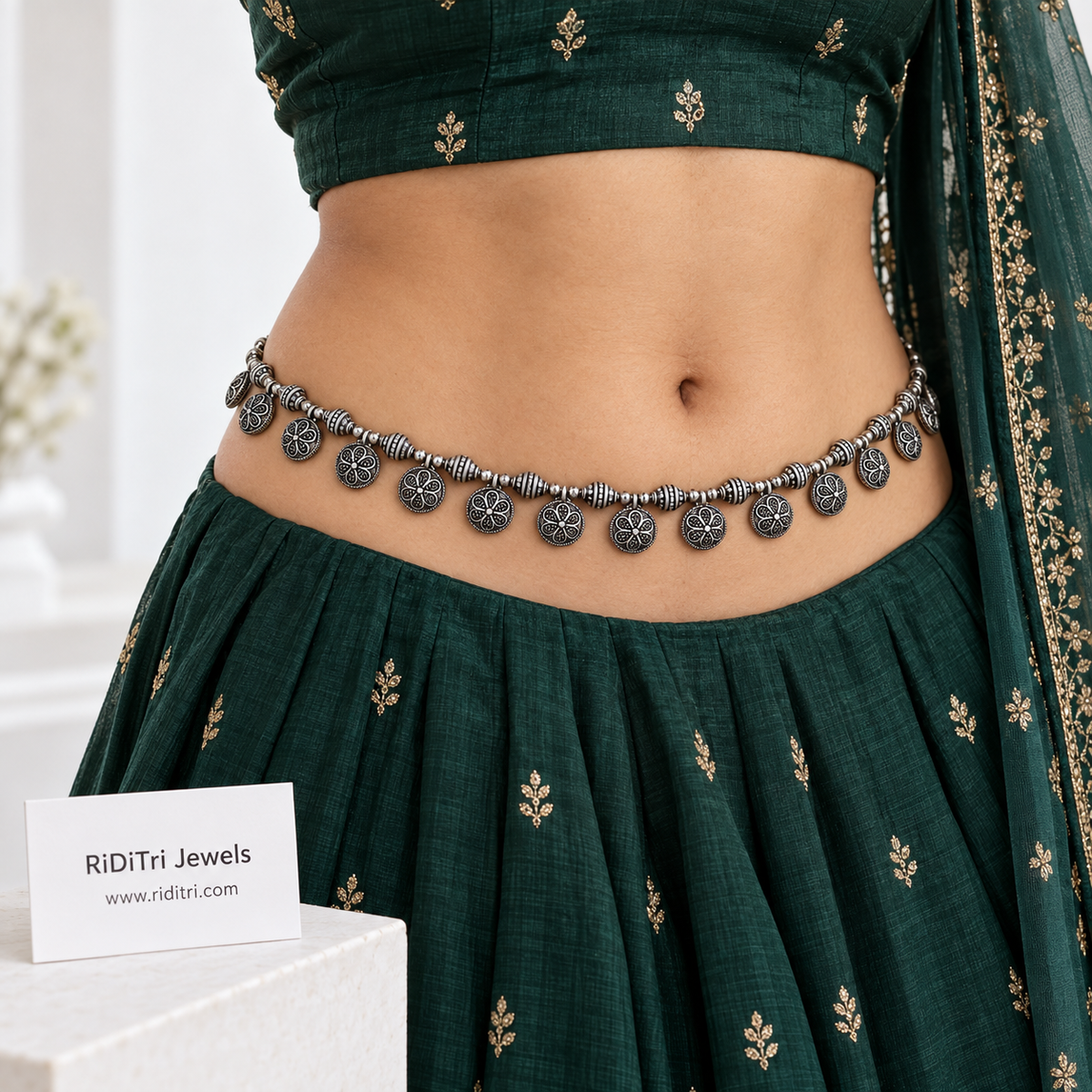 Free size adjustable oxidised coin kamarbandh for Navratri, saree and lehenga, view 3