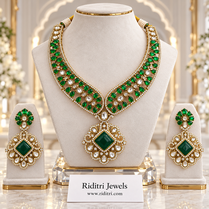 Mehtab Kundan Necklace Set – Emerald Green