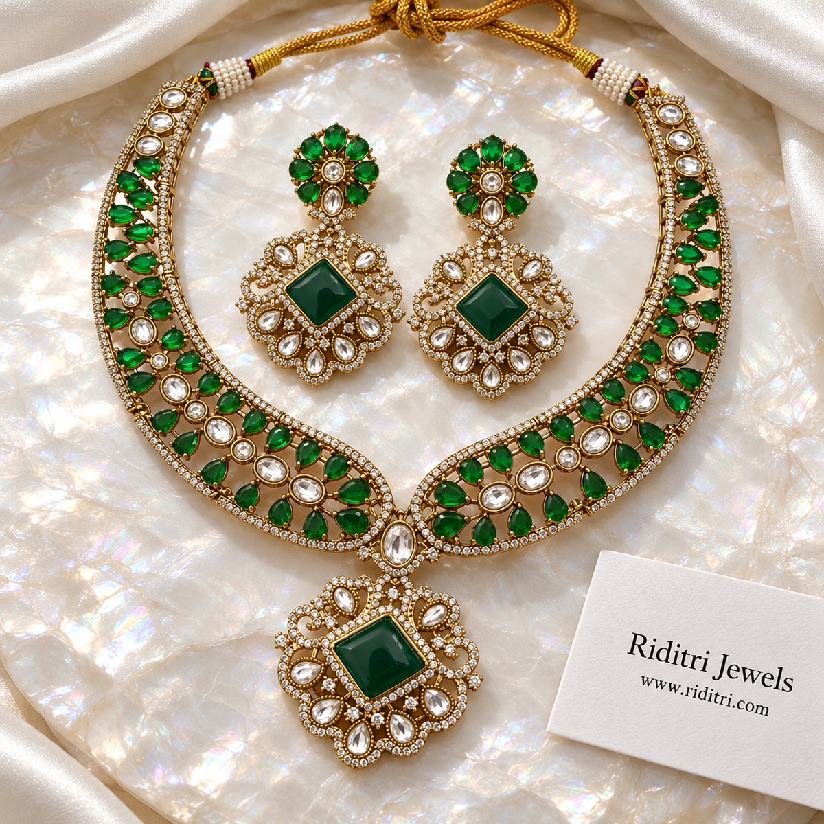 Mehtab Kundan Necklace Set – Emerald Green