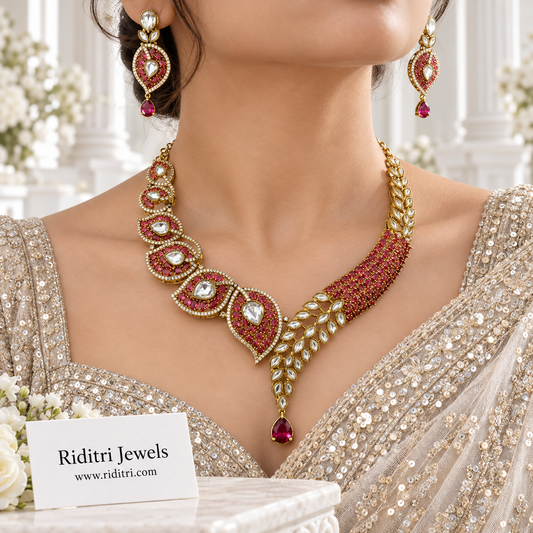 Zeenat Paisley Kundan Necklace Set – Ruby