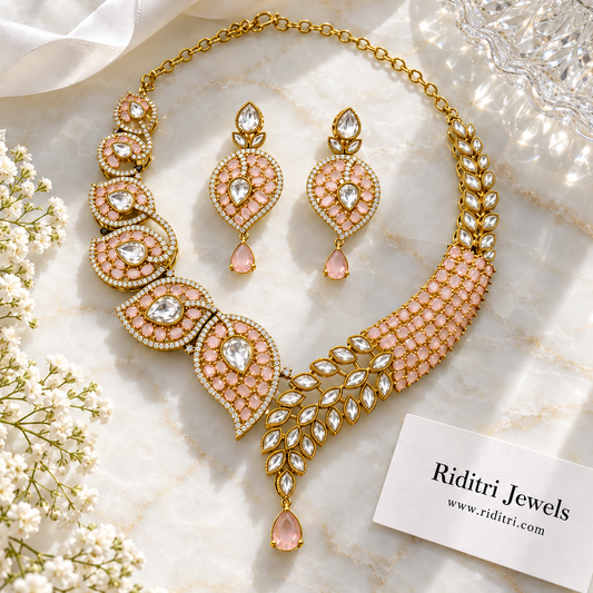 Zeenat Paisley Kundan Necklace Set – Peachy Pink